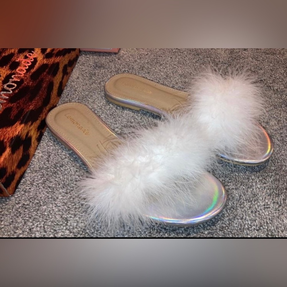 Size 8 flats